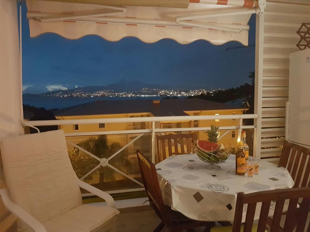 Studio Kasanaco Avec Vue La Baie De Fort De France Les Trois-Ilets Exteriér fotografie